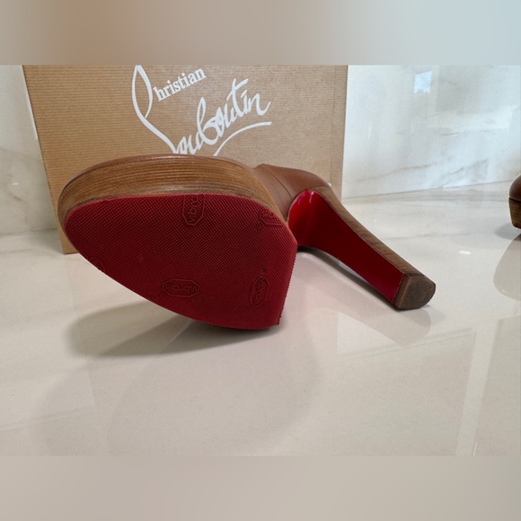 Christian Louboutin Women’s Bibi 140 Platform Leather Pumps, Cognac, SIZE: 39 - Picture 12 of 16
